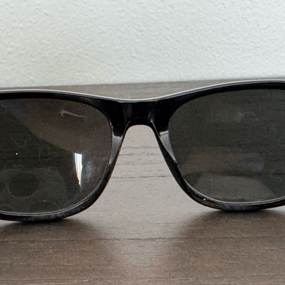Gucci Stylish Black Sunglasses